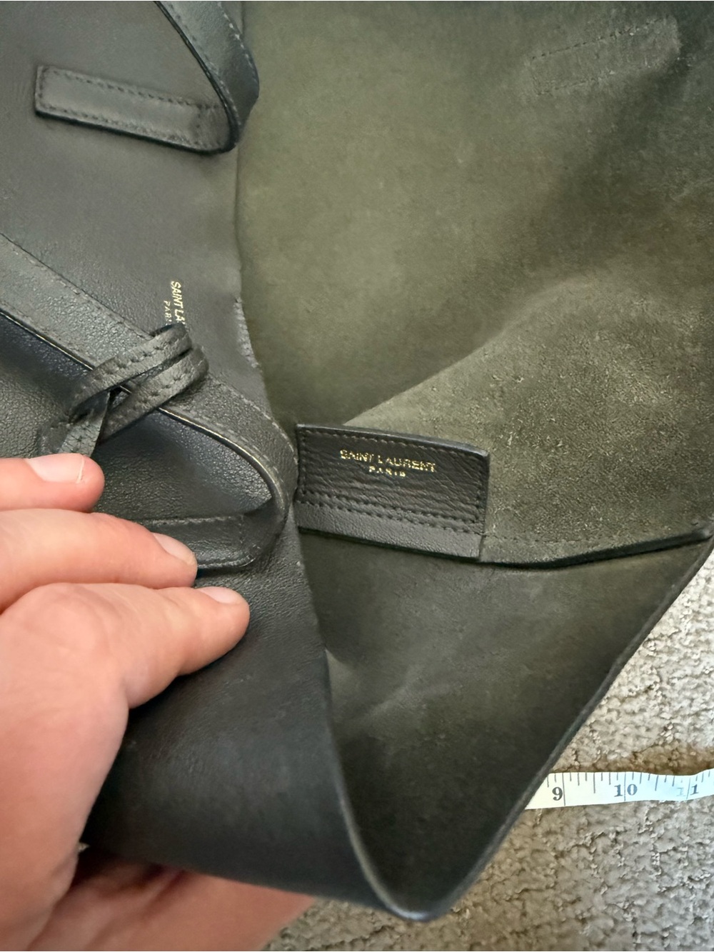 Saint Laurent Grey Calfskin Leather Tote Bag w/ Detachable Pouch Large - Picture 9 of 12